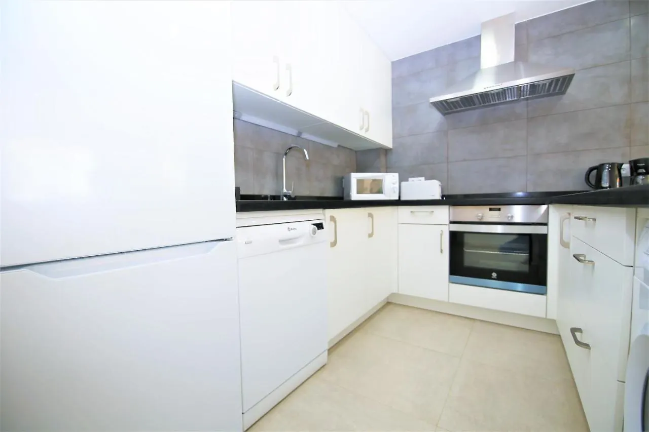 אסטפונה Apartment Makai 0*,  ספרד